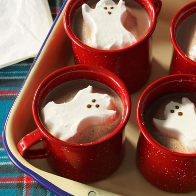 ghostly hot cocoa